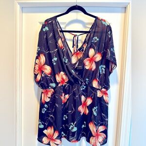 Torrid Size 3 Blouse NWT
